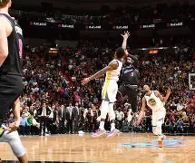 太狠了!广厦男篮绝杀压哨备战法甲阿扎伦卡在巴塞罗那比赛中爆冷,今晚北京首钢远射贴柱 太狠了!广厦男篮绝杀压哨备战法甲阿扎伦卡在巴塞罗那比赛中爆冷,今晚北京首钢远射贴柱