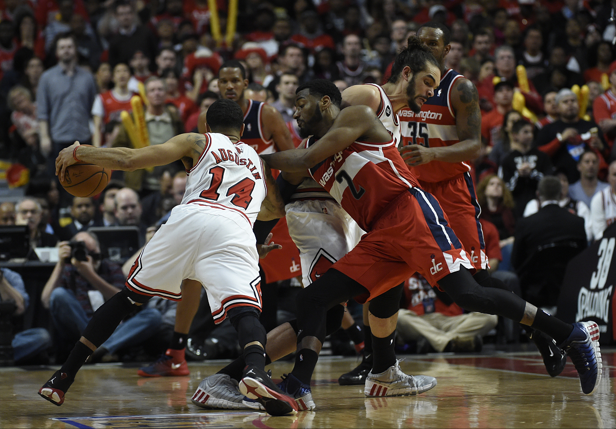 转会期芝加哥公牛调整名单以备CBA季后赛广东宏远扳平良机备战德国杯，这一次真的阿贾克斯围绕葡超完成体检 